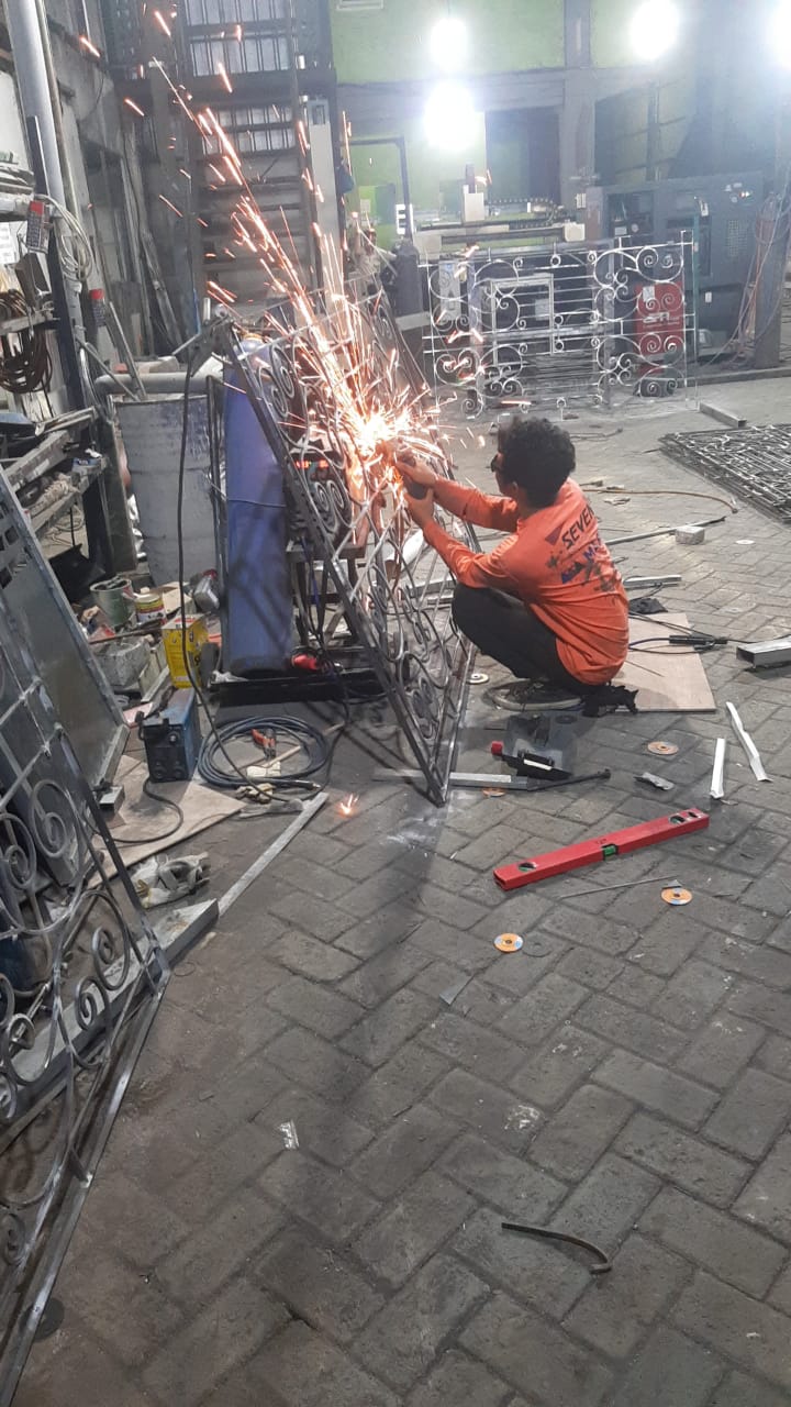 CUTTING LASER KEDIRI