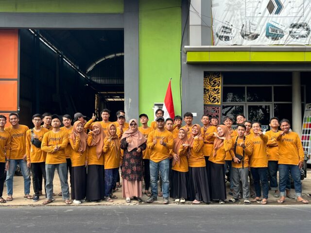 Jasa kontraktor bangun rumah Kontraktor rumah terpercaya Layanan bangun rumah profesional Biaya bangun rumah transparan Master Tukang kontraktor terbaik